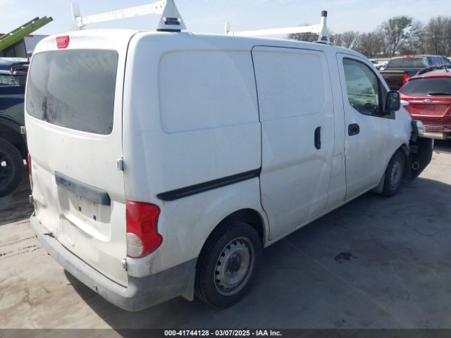 3N6CM0KN3HK710909 Nissan Nv200 S