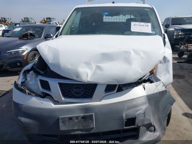 3N6CM0KN3HK710909 Nissan Nv200 S
