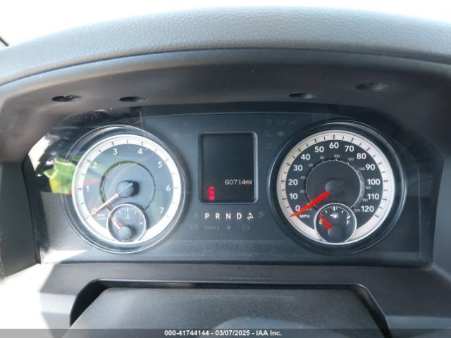 2018 RAM 1500 1C6RR6FTXJS182966 Photo 6