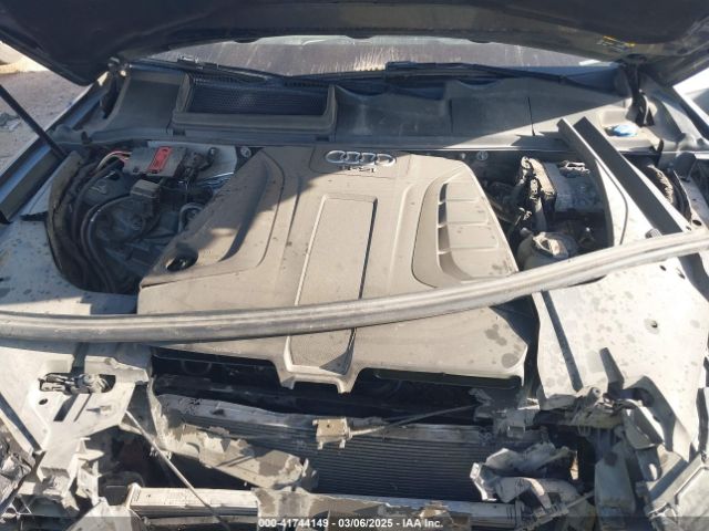 WA1LHAF74JD043034 Audi Q7 2.0t Premium