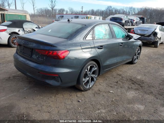 2023 AUDI A3 WAUHUDGY3PA124307 Photo 3