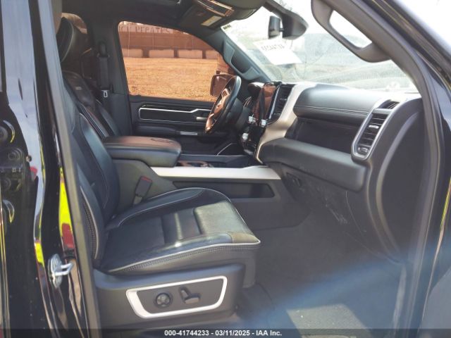 1C6SRFJT9KN881854 RAM 1500 Laramie  4x4 5'7 Box