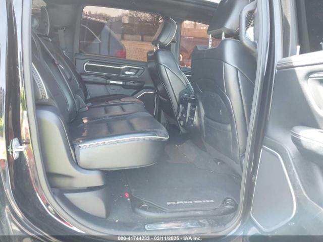 1C6SRFJT9KN881854 RAM 1500 Laramie  4x4 5'7 Box