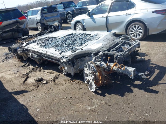 2022 TESLA MODEL X 7SAXCBE67NF356858 Photo 0