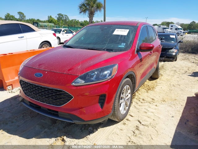 1FMCU0G68LUB84835 Ford ESCAPE SE