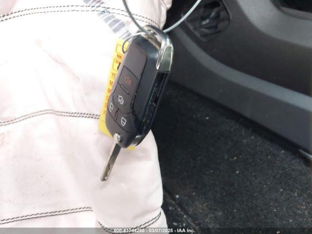 3FA6P0H96GR327785 Ford FUSION SE