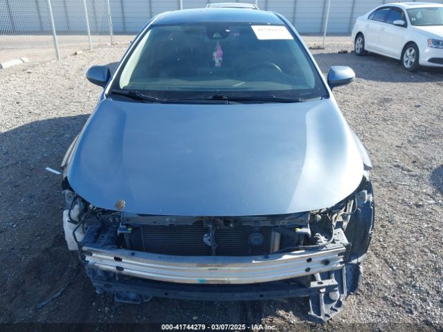 JTDEPRAE9LJ082163 Toyota COROLLA LE