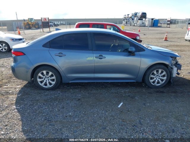 JTDEPRAE9LJ082163 Toyota COROLLA LE