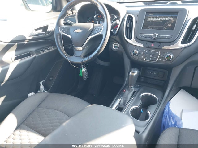 Chevrolet EQUINOX LT 2019 2GNAXUEV2K6222519 Image 5