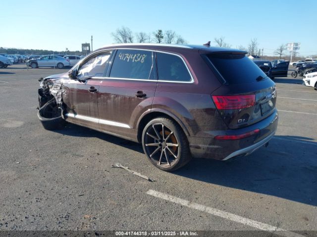 2019 AUDI Q7 WA1VAAF73KD042987 Photo 2