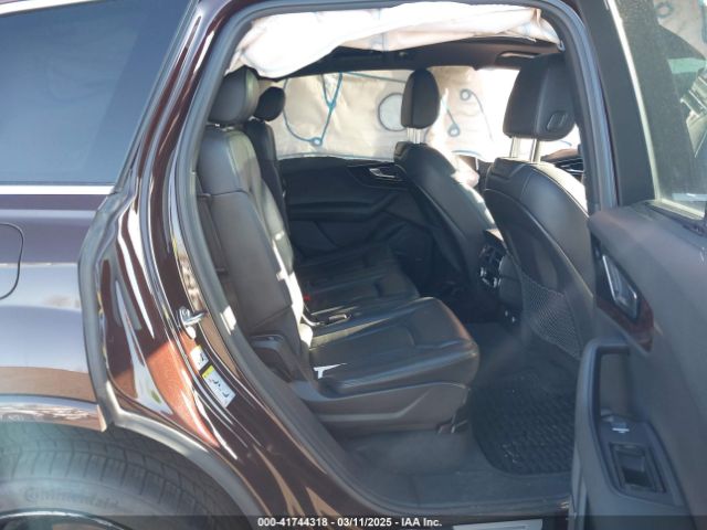 2019 AUDI Q7 WA1VAAF73KD042987 Photo 7