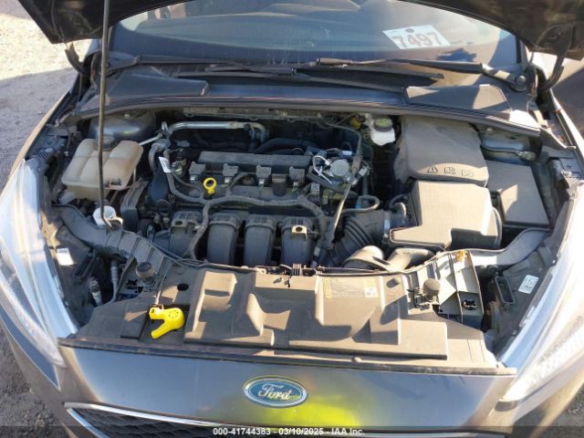 1FADP3F20JL216525 Ford FOCUS SE