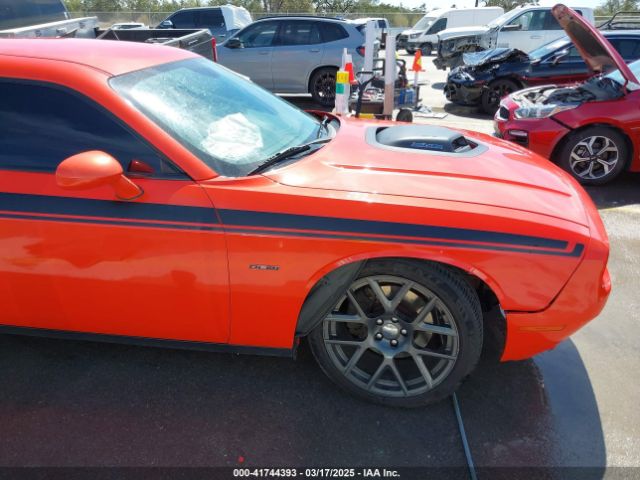 2C3CDZBT7GH332055 Dodge Challenger R/t Plus Shaker
