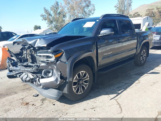 3TMAZ5CN7NM173128 Toyota Tacoma Trd Sport
