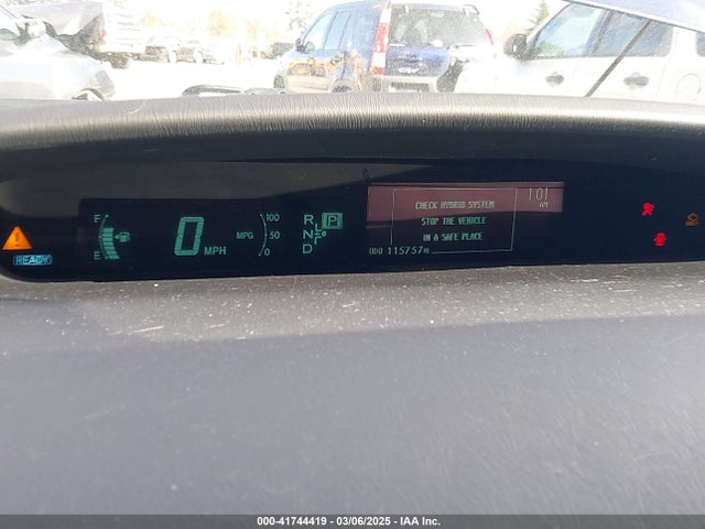 JTDKN3DU7F1872140 Toyota Prius Two