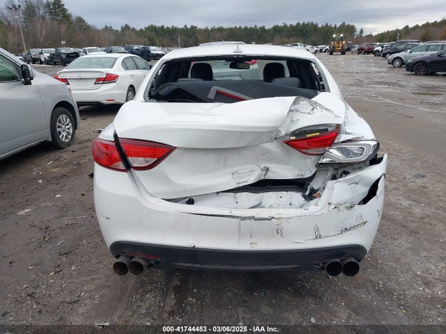 1C3CCCDG4FN630360 Chrysler 200