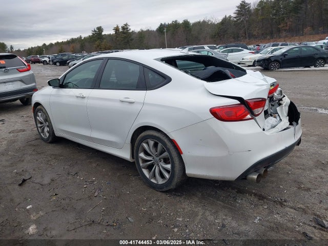 1C3CCCDG4FN630360 Chrysler 200