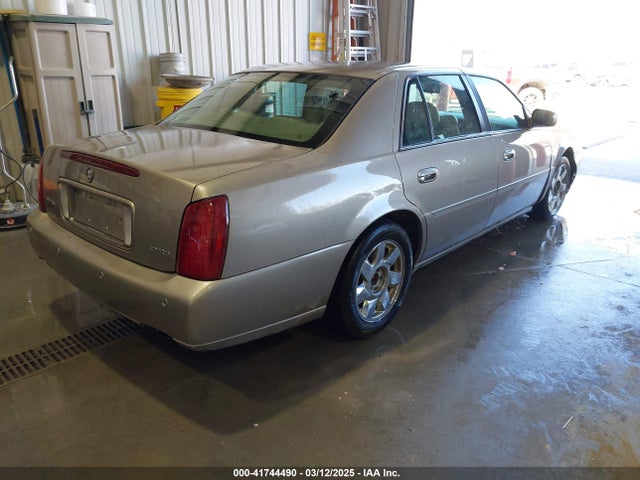 2001 CADILLAC DEVILLE 1G6KF57911U263913 Photo 3