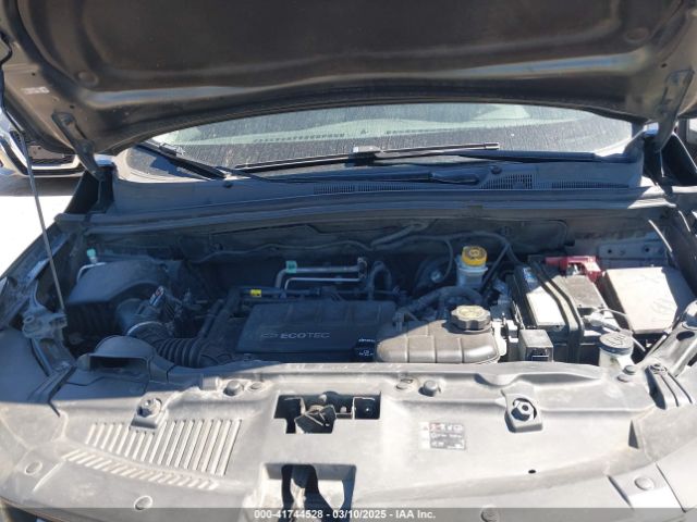 3GNCJKSB1LL215499 Chevrolet Trax Fwd Ls