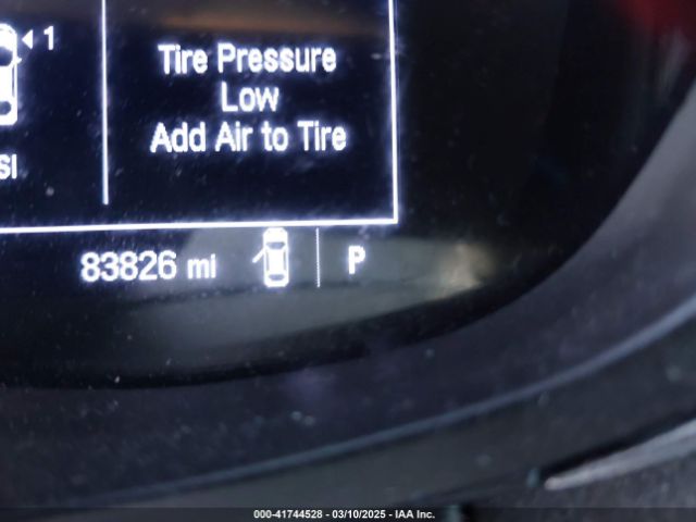 3GNCJKSB1LL215499 Chevrolet Trax Fwd Ls