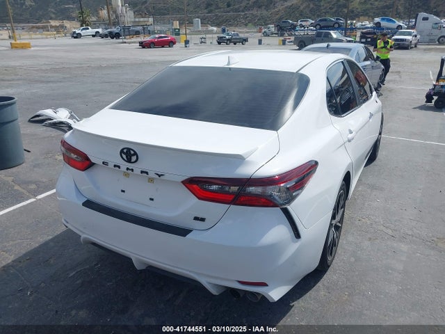 4T1G11AK1PU776945 Toyota CAMRY SE