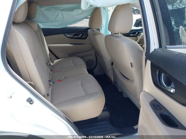 JN8AT2MT9KW267881 Nissan ROGUE SV