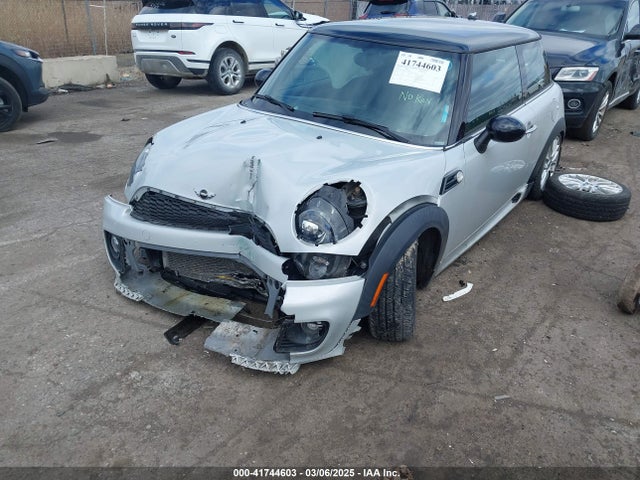 2013 MINI HARDTOP WMWSU3C56DT374488 Photo 1