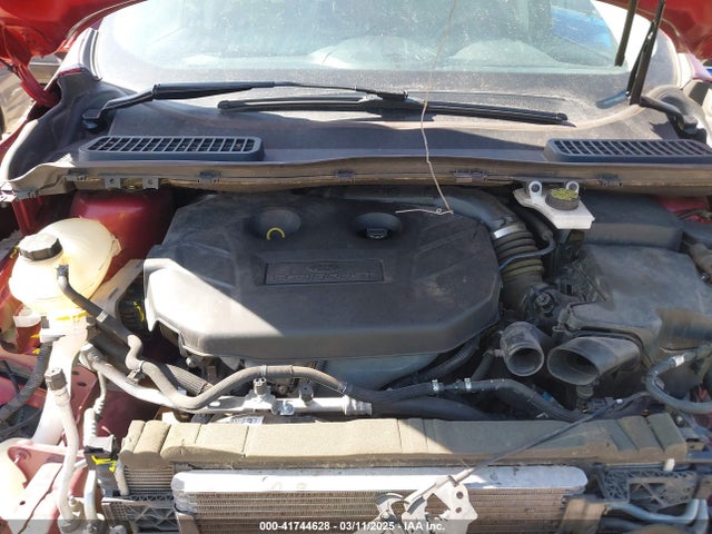 1FMCU9G90HUD59195 Ford ESCAPE SE