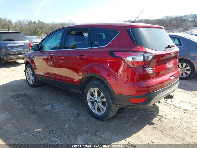 1FMCU9G90HUD59195 Ford ESCAPE SE