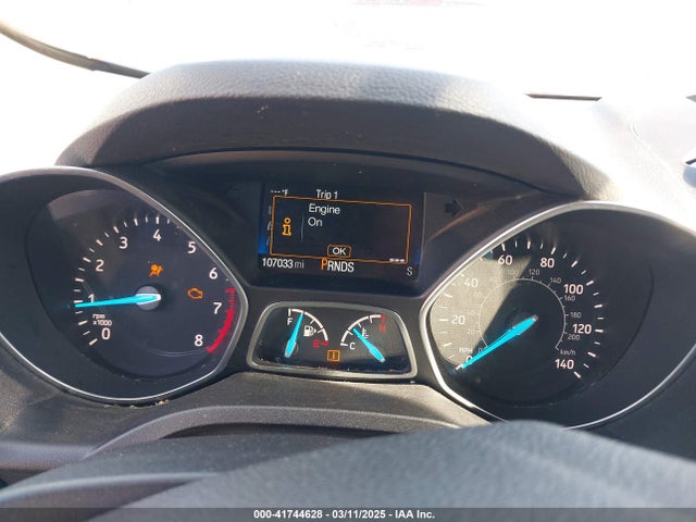 1FMCU9G90HUD59195 Ford ESCAPE SE