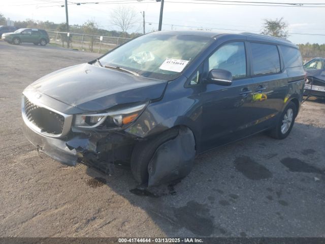 KNDMB5C10G6084583 KIA SEDONA LX