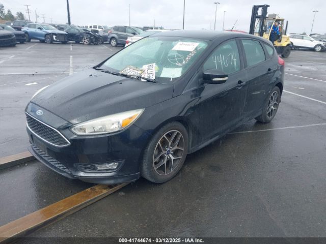 1FADP3K28FL348882 Ford FOCUS SE