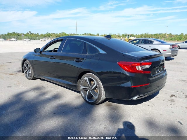 1HGCV2F32NA003898 Honda Accord Sport 2.0t