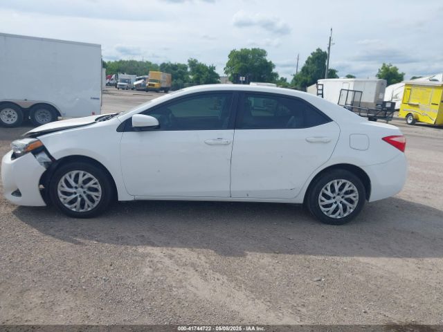 5YFBURHE0KP913271 Toyota COROLLA LE