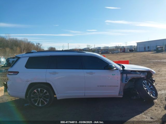 1C4RJKDG3M8204967 Jeep Grand Cherokee L Overland 4x4
