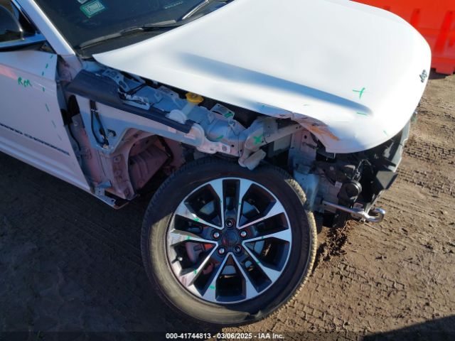 1C4RJKDG3M8204967 Jeep Grand Cherokee L Overland 4x4