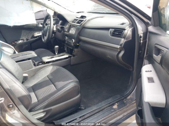 4T1BF1FK9EU862845 Toyota CAMRY SE