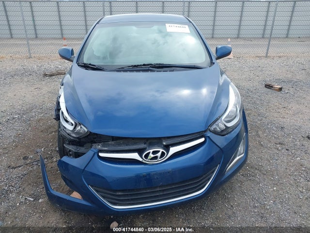 KMHDH4AE5GU601527 Hyundai ELANTRA SE