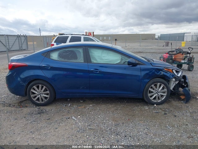 KMHDH4AE5GU601527 Hyundai ELANTRA SE