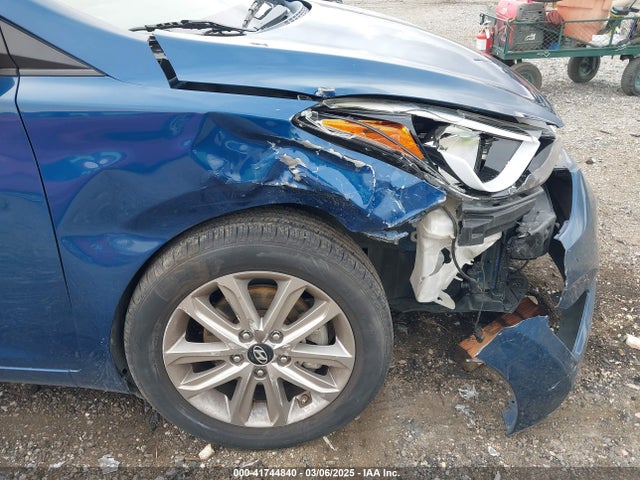 KMHDH4AE5GU601527 Hyundai ELANTRA SE