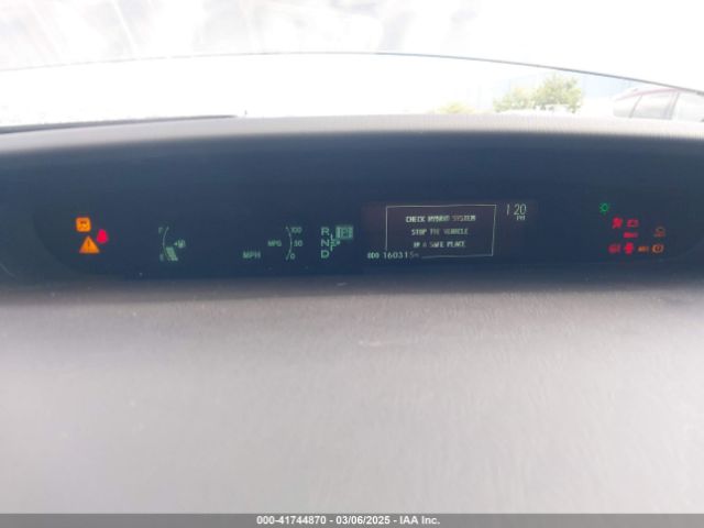 JTDKN3DU0F1972578 Toyota Prius Two
