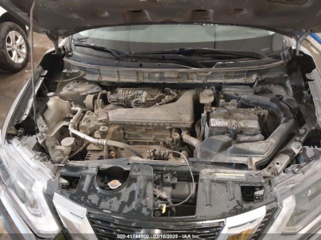 KNMAT2MT3JP544206 Nissan ROGUE SV