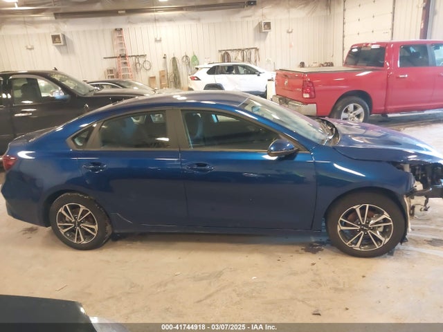 3KPF24AD6RE796240 KIA Forte Lxs