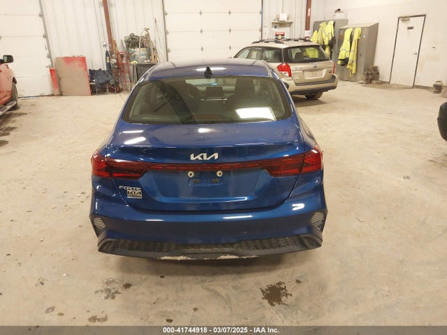 3KPF24AD6RE796240 KIA Forte Lxs