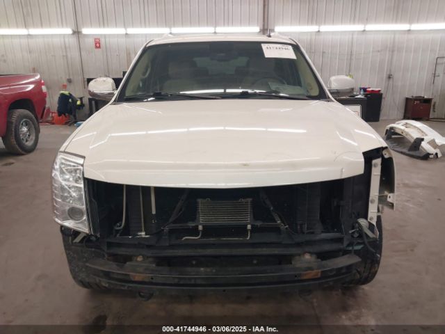 1GYS4JEF9ER117007 Cadillac Escalade Esv Premium
