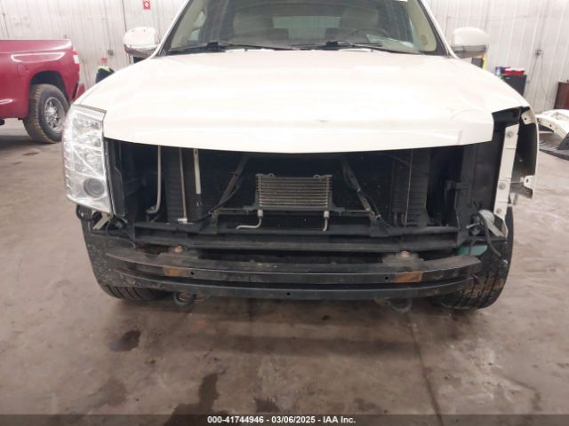 1GYS4JEF9ER117007 Cadillac Escalade Esv Premium