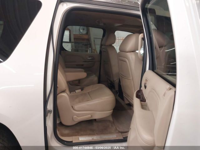 1GYS4JEF9ER117007 Cadillac Escalade Esv Premium