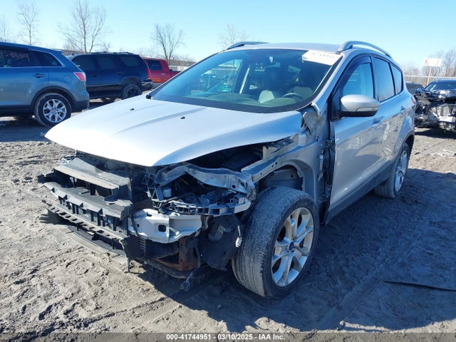 1FMCU9J97FUB13587 Ford Escape Titanium
