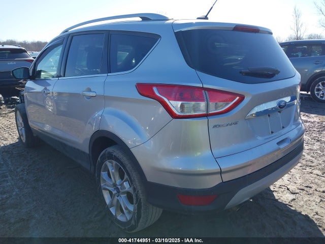 1FMCU9J97FUB13587 Ford Escape Titanium