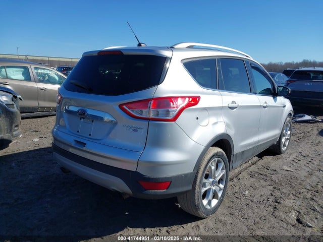 1FMCU9J97FUB13587 Ford Escape Titanium